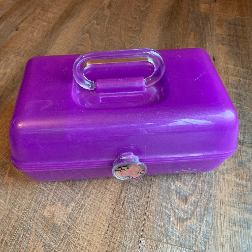 Vintage Caboodle 2622 tiered Makeup Storage case with Mirror Purple